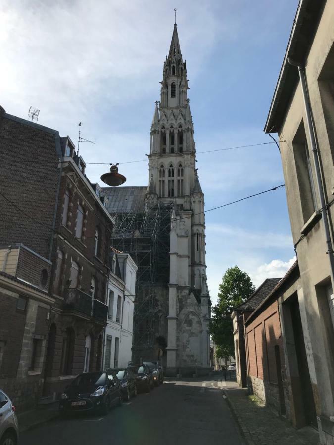 Villa Des Ursulines Valenciennes Bagian luar foto